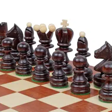 Schachfiguren aus Holz und faltbares Schachbrett aus Holz mit Aufbewahrung – Bild 3