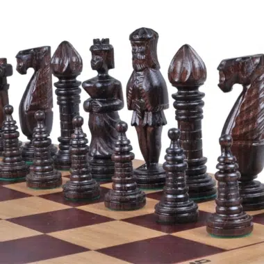 Große Schachfiguren und faltbares Schachbrett aus Holz mit Aufbewahrung – Bild 3