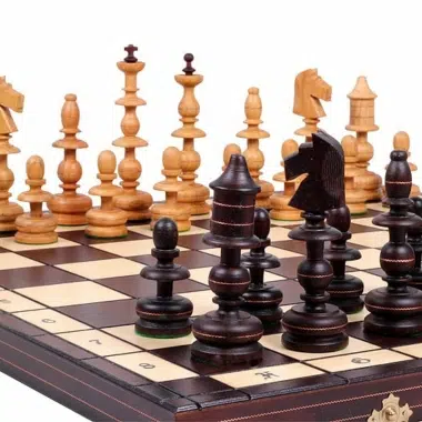 Riesiges Schachspiel und Faltbares Schachbrett aus Holz – Bild 6