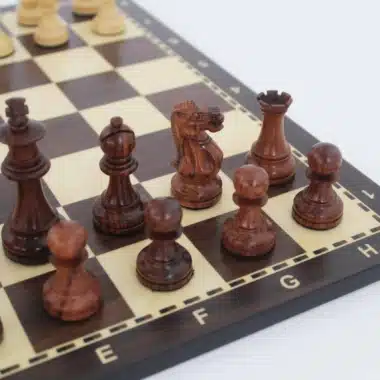 Staunton Schachspiel mit alphanumerischem Schachbrett – Bild 3