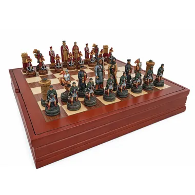 Camelot-Set: bemalte Resin-Figuren auf Holz-Schachbrett mit Aufbewahrungsbox