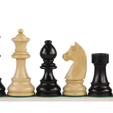 Helle Chevalier Allemand Figuren aus Buchsbaumholz: Dame, Läufer, Springer und Turm im Detail