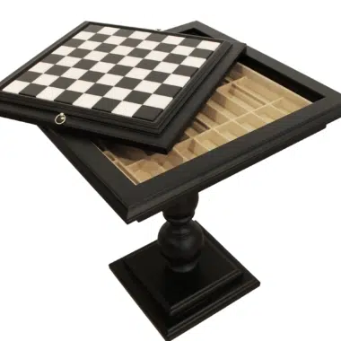 Schachspiel-Set aus vergoldetem und versilbertem Messing und Schachbrett aus Holz und Schwarz-Weiß-Marmor – Bild 6