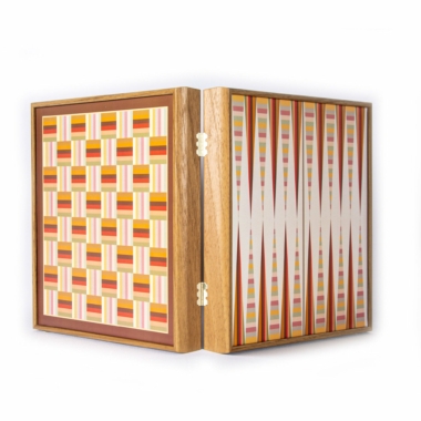 4-in-1 Gesellschaftsspiel aus Holz: Schach, Backgammon, Ludo, Schlangen & Leitern – Bild 5