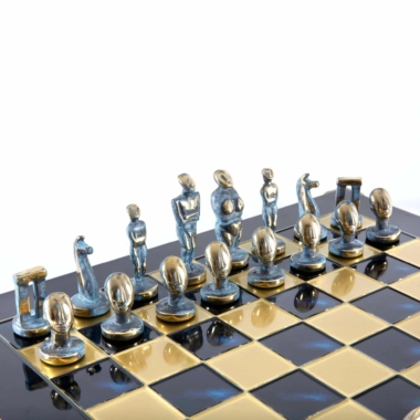 Schachspiel im zykladischen Kunststil aus massivem Messing - Blaue und Braune Figuren – Bild 4