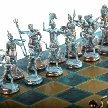 Schachspiel-Set der griechischen Mythologie – Stücke aus blauem und bronzenem Metall – Bild 5
