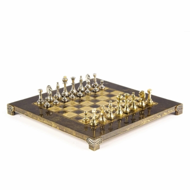 Kleines Staunton Schachspielset aus Silber- und Goldfarbenem Metall mit Metall-Schachbrett auf Fuß und Aufbewahrungskoffer – Bild 5