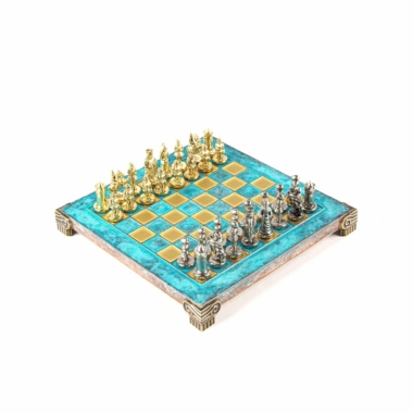 Alternative view of Kleines Byzantinisches Schachspiel Set mit Gold- und Silbermetallfiguren sowie Metall-Schachbrett und Aufbewahrungsbox