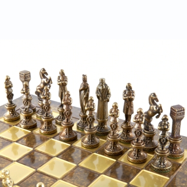 Schachspiel Renaissance - Schachbrett und Schachfiguren aus Gold- und Bronze-Metall – Bild 4