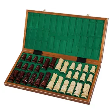 Jeu d’Echecs du Château Grand Format en Bois – 60 x 60 cm