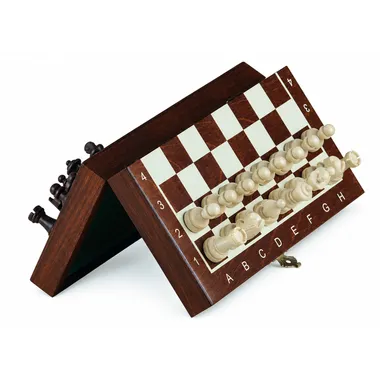 Magnetisches Mini-Schachspiel aus Holz, zusammengeklappte Box in dreieckiger Position
